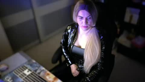 Leyla Leg online show from 07/15/26, 08:36