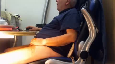 alex47100 online show from 02/04/25, 02:53