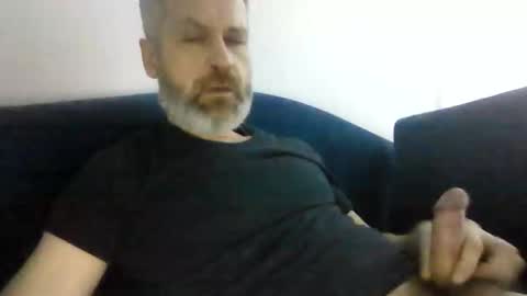 Snapshot of alex80581 chatting on 02/01/25, 09:19 Alexey online show from 02/01/25, 09:19