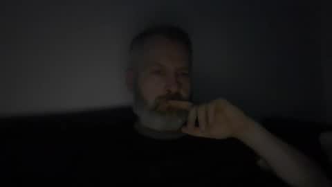 Snapshot of alex80581 chatting on 10/19/25, 08:53 Alexey online show from 10/19/25, 08:53