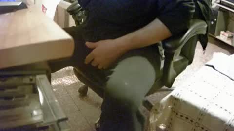 Snapshot of alex81pv1981 chatting on 12/22/24, 09:09 alex81pv1981 online show from 12/22/24, 09:09