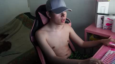 Alex online show from 10/06/25, 12:52