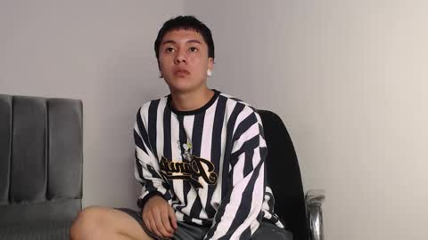 Owen online show from 11/11/25, 02:22