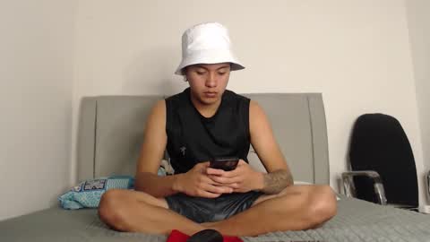 Owen online show from 03/19/26, 03:32