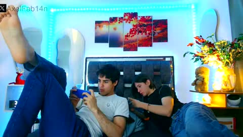 Snapshot of alex_and_fabian chatting on 01/10/25, 10:04 sneider online show from 01/10/25, 10:04