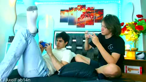 Snapshot of alex_and_fabian chatting on 03/02/25, 09:54 sneider online show from 03/02/25, 09:54