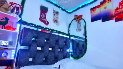 sneider online show from 12/22/25, 03:36