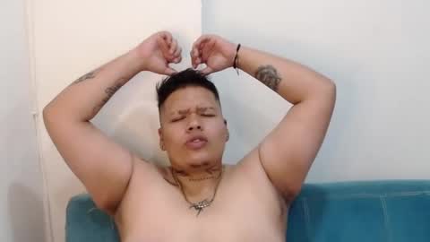 alex_bigclit online show from 10/21/25, 12:11