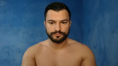 Snapshot of alex_blu chatting on 06/19/26, 02:38 Alex online show from 06/19/26, 02:38