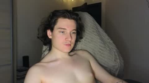 FAVORITE online show from 12/03/25, 12:18