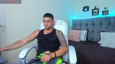 Snapshot of alex_cute77 chatting on 02/03/25, 03:17 alex online show from 02/03/25, 03:17