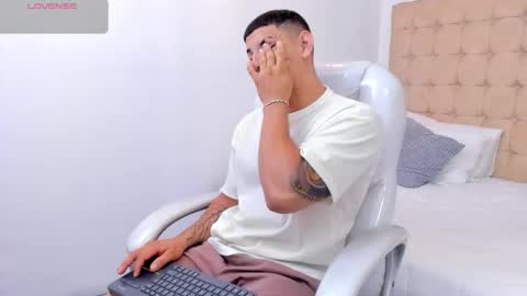 alex online show from 01/07/26, 12:51