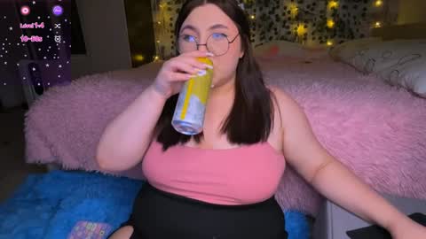 Snapshot of alex_dreams_ chatting on 01/28/25, 05:46 Alex online show from 01/28/25, 05:46