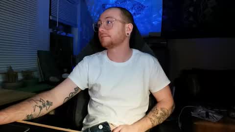 Snapshot of alex_foxe chatting on 02/18/26, 05:36 Alex online show from 02/18/26, 05:36