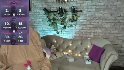 Snapshot of alex_howell chatting on 01/13/25, 08:37 alex_howell online show from 01/13/25, 08:37