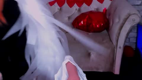 Snapshot of alex_howell chatting on 02/05/25, 03:34 alex_howell online show from 02/05/25, 03:34