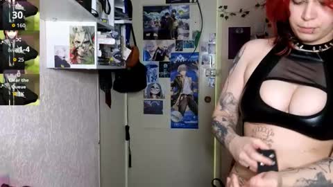 alex_howell online show from 11/20/25, 07:02