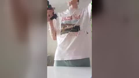alex_liano online show from 07/13/26, 04:15