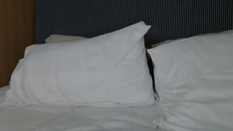 Nicha online show from 04/11/26, 07:51