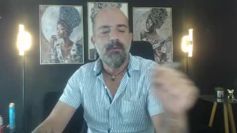 Alex Saints online show from 04/27/26, 11:41