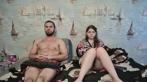 Alex and Sarah online show from 09/25/25, 02:21