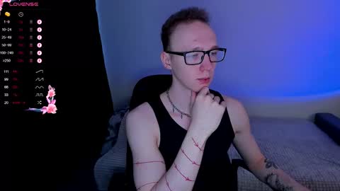 Snapshot of alex_silent chatting on 09/28/25, 10:09 alex_silent online show from 09/28/25, 10:09