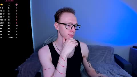 alex_silent online show from 06/01/26, 02:41