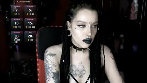 Snapshot of alex_succubus chatting on 06/20/26, 10:51 Alex Succubus online show from 06/20/26, 10:51