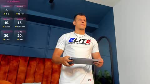 Alex Towers online show from 12/18/24, 06:46