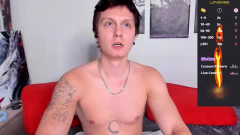 Snapshot of alex_wandhot chatting on 10/26/25, 03:51 Alex WandHot online show from 10/26/25, 03:51