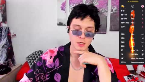 Snapshot of alex_wandhot chatting on 11/07/25, 05:40 Alex WandHot online show from 11/07/25, 05:40