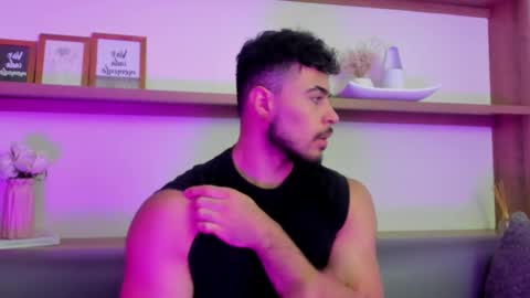 alex_wolf05 online show from 02/28/26, 06:09