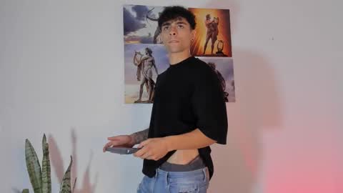 x   online show from 02/02/26, 04:17