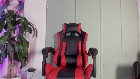 alexa_bue online show from 09/21/25, 04:25