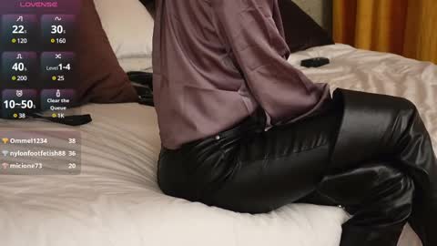 Snapshot of alexa_duque34 chatting on 02/14/25, 09:21 Alexa online show from 02/14/25, 09:21