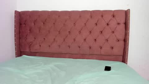 ALEXA online show from 11/19/25, 02:44