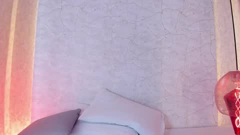 Alexa Millers online show from 02/18/26, 05:14