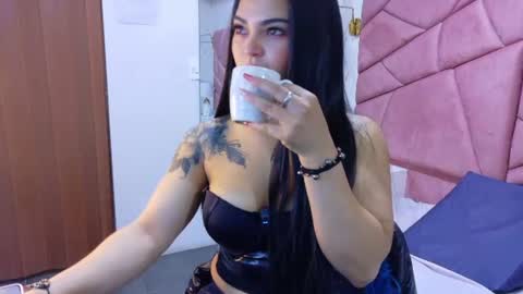 Alexandra online show from 06/19/26, 12:20