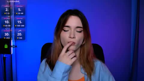 Snapshot of alexa_night_ chatting on 11/13/25, 09:36 alexa_night_ online show from 11/13/25, 09:36