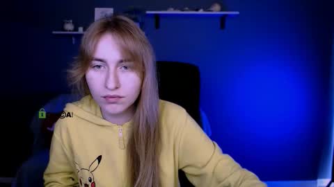 Snapshot of alexa_night_ chatting on 11/15/25, 09:50 alexa_night_ online show from 11/15/25, 09:50