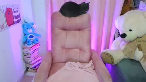 alexa_orange online show from 03/06/25, 02:30