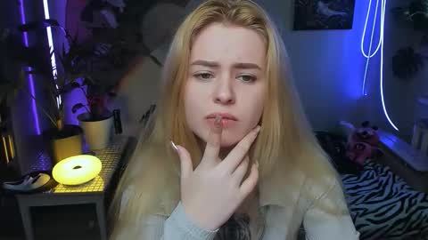 alexa_pirs online show from 11/14/25, 12:04