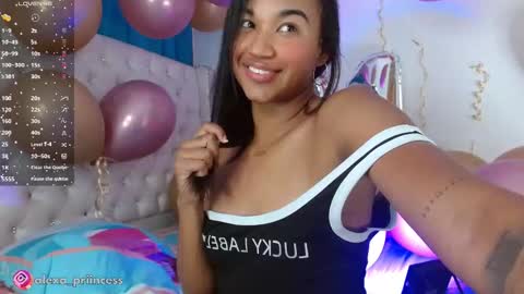   online show from 09/28/25, 01:55