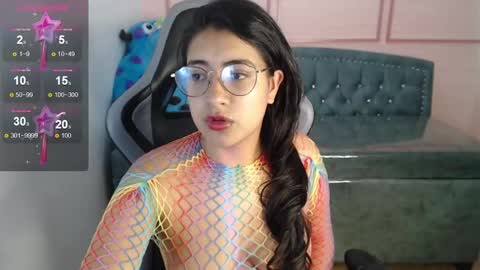 Alexandra online show from 10/03/25, 11:51