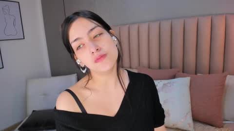 Alexa Thaylor online show from 09/12/25, 01:44