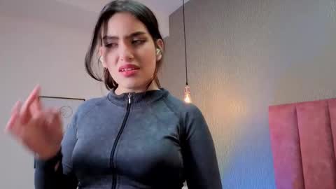 Alexa Thaylor online show from 01/11/26, 09:42