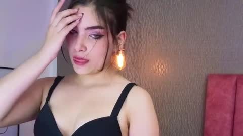 Alexa Thaylor online show from 04/10/26, 02:44