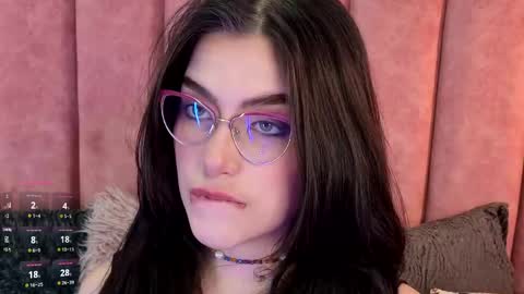 Snapshot of alexa_thaylor_ chatting on 05/28/26, 04:04 Alexa Thaylor online show from 05/28/26, 04:04