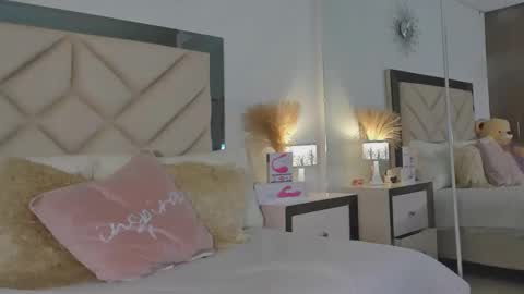 alexa_tobar online show from 01/23/25, 05:13