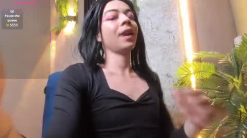Snapshot of alexaa_carter chatting on 05/19/26, 08:15 Alexa online show from 05/19/26, 08:15